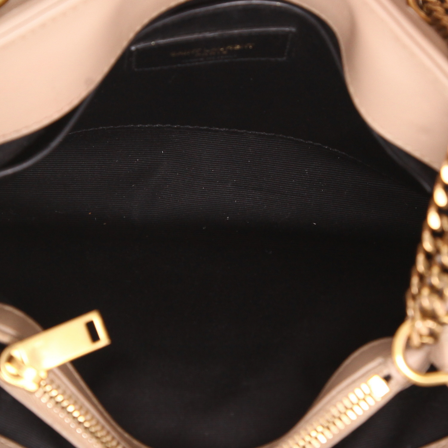 Saint Laurent  Loulou small model  handbag  in beige chevron quilted leather - Detail D4
