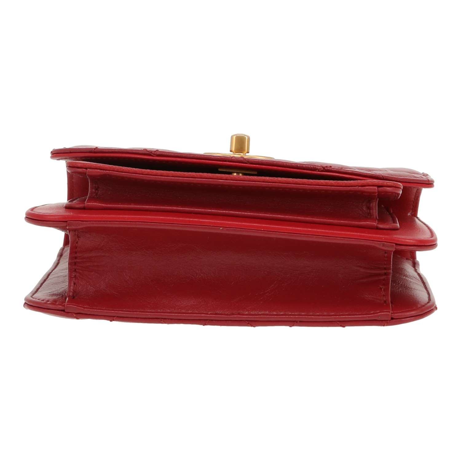 Chanel   shoulder bag  in red quilted leather - Detail D1