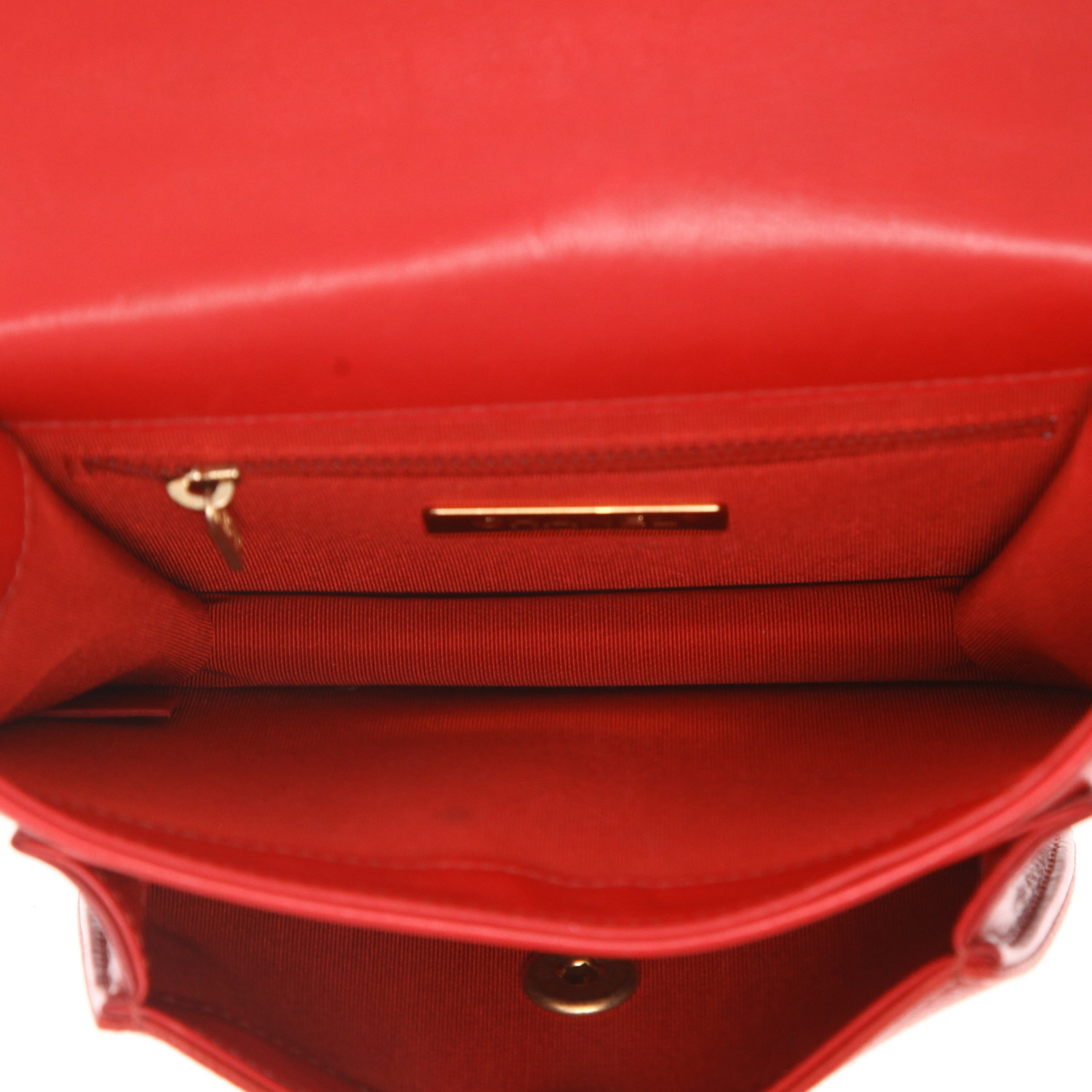 Chanel   shoulder bag  in red quilted leather - Detail D3