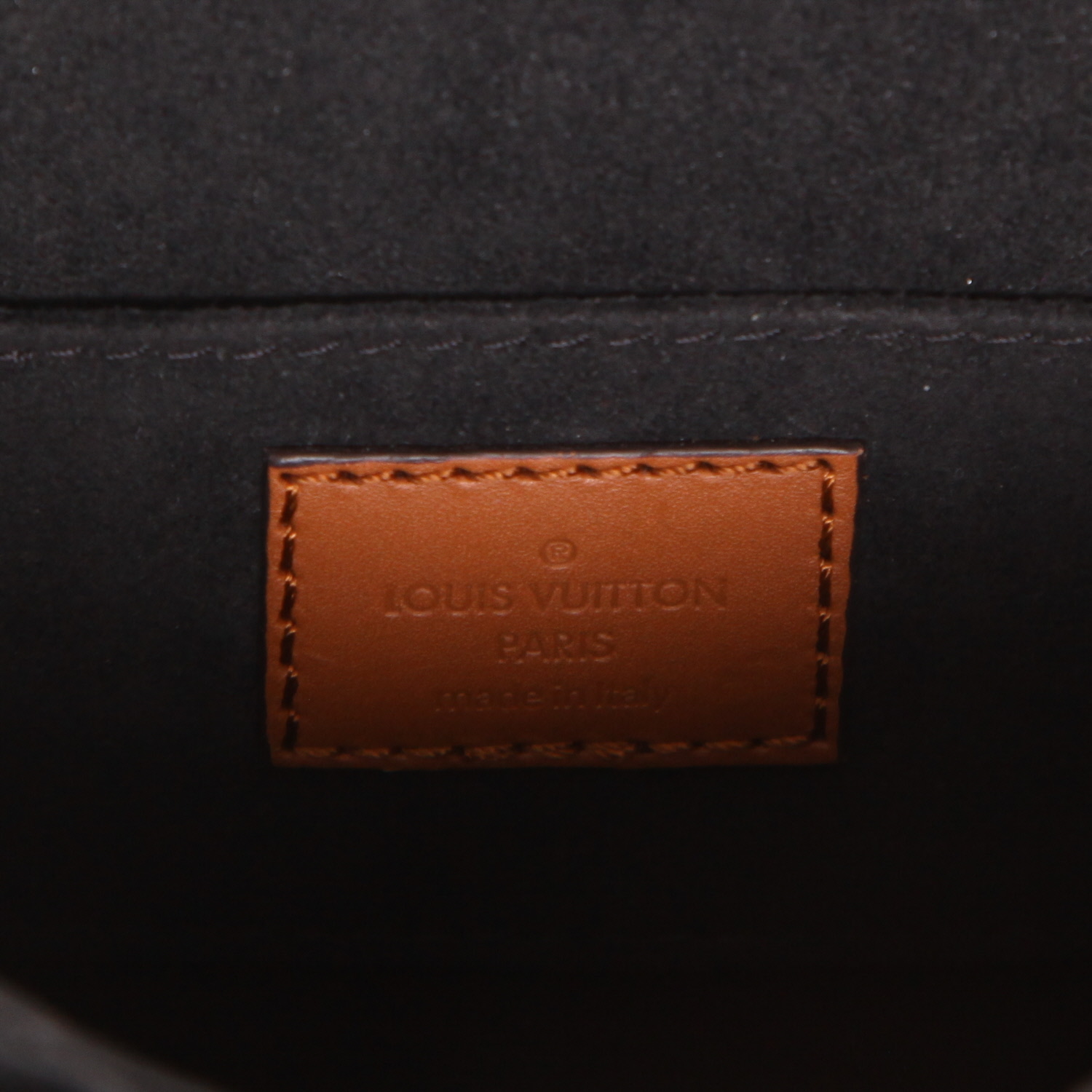 Sac bandoulière Louis Vuitton  Dauphine mini  en toile monogram marron et cuir marron - Detail D2