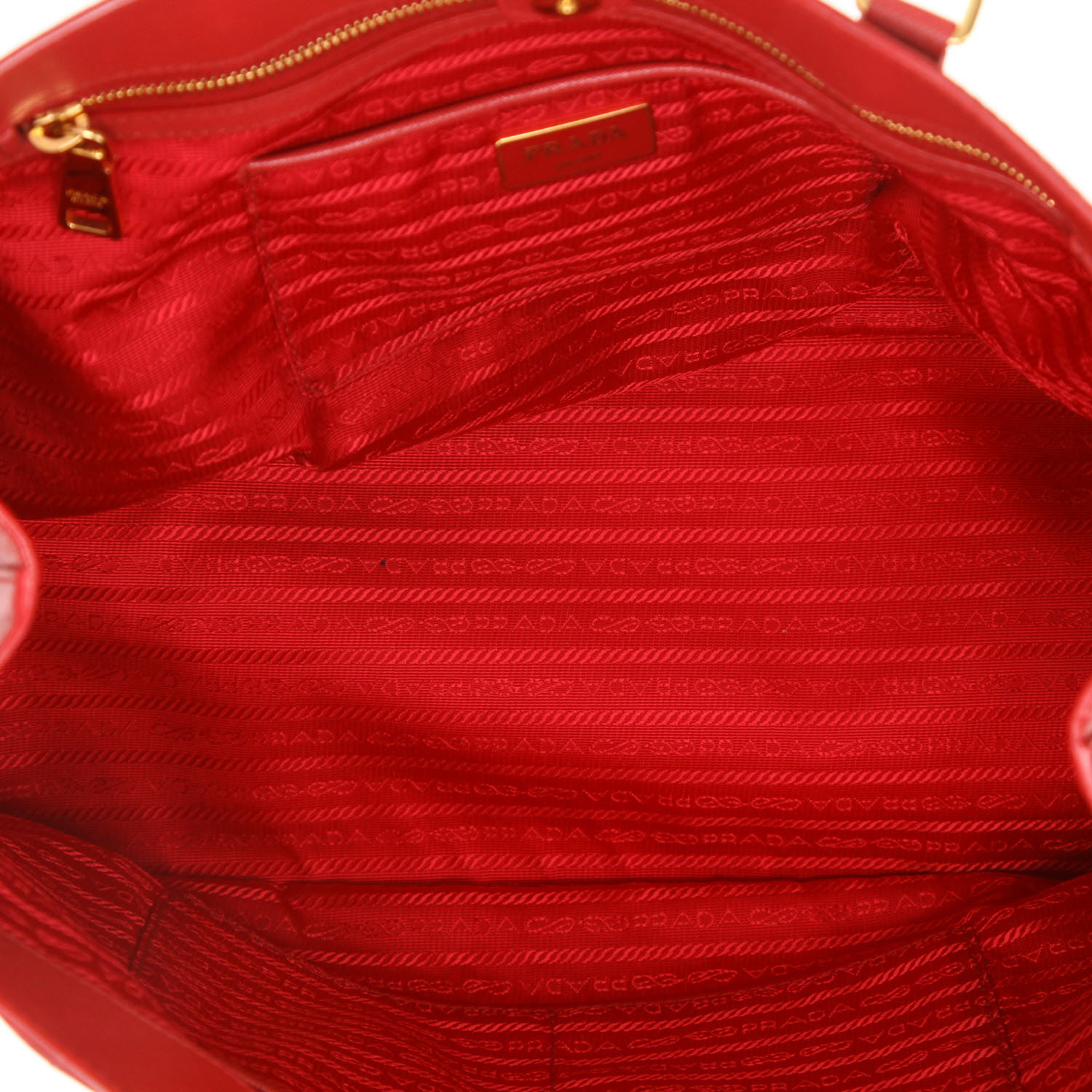 Sac à main Prada  Galleria en cuir saffiano rouge - Detail D3