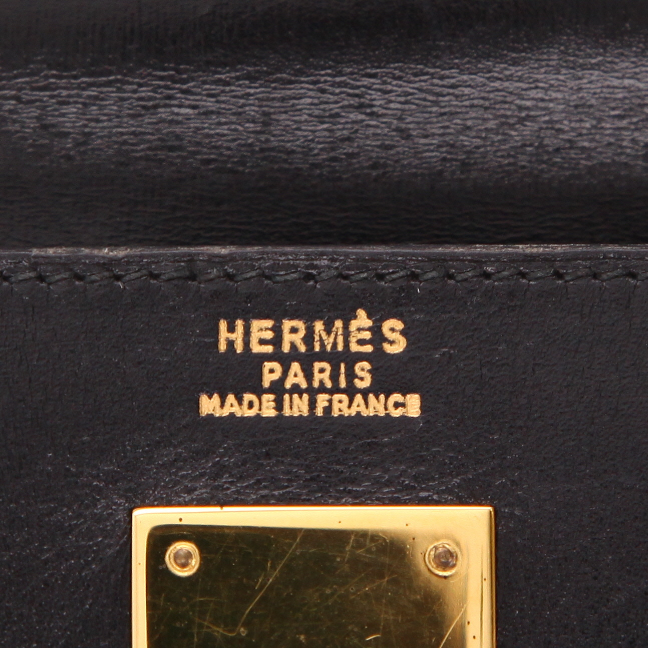 Bolso Hermès Kelly de 32 cm en piel negra tipo «box» - Detail D2