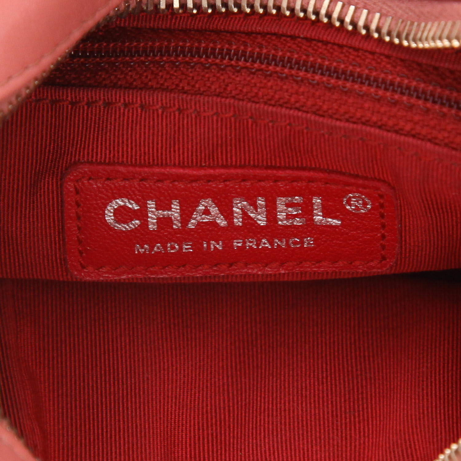 Bolso bandolera Chanel  Gabrielle  modelo pequeño  en cuero verde y rosa y Veau velours amarillo - Detail D2