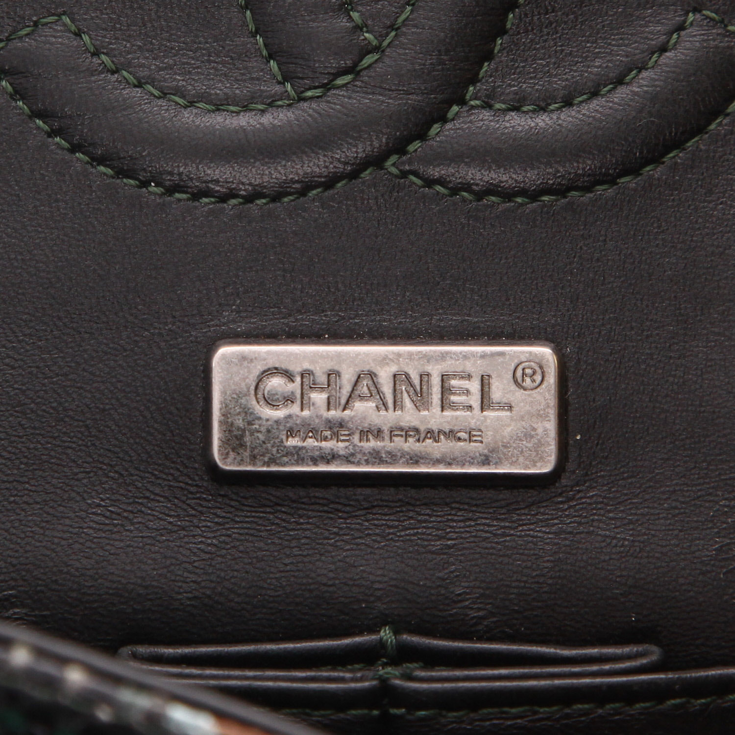 Borsa Chanel  Timeless Classic in pitone verde - Detail D2