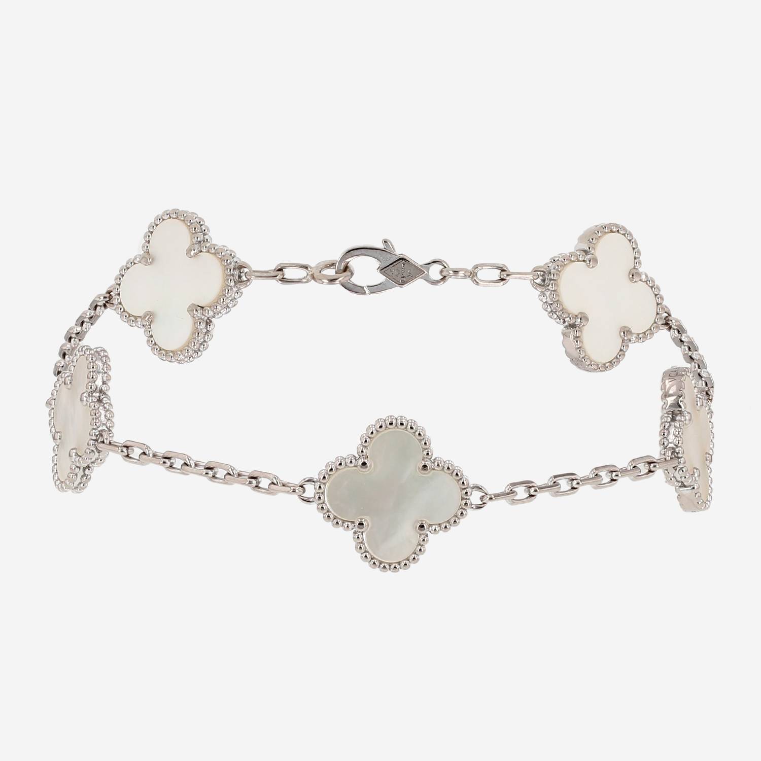 Brazalete Van Cleef 
Arpels Vintage Alhambra de oro blanco y nácar