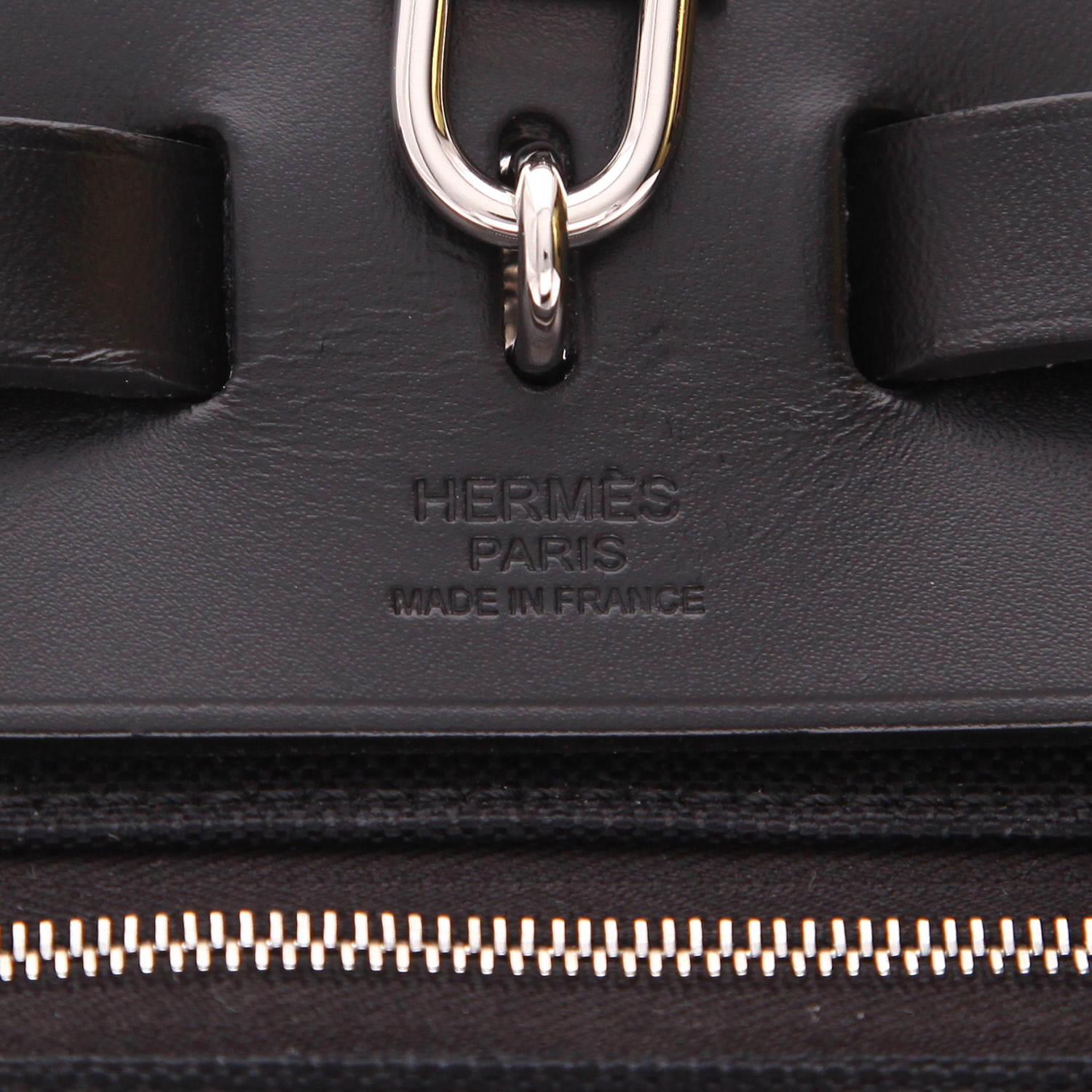 Sac porté épaule ou main Hermès  Herbag en toile noire et cuir noir - Detail D2