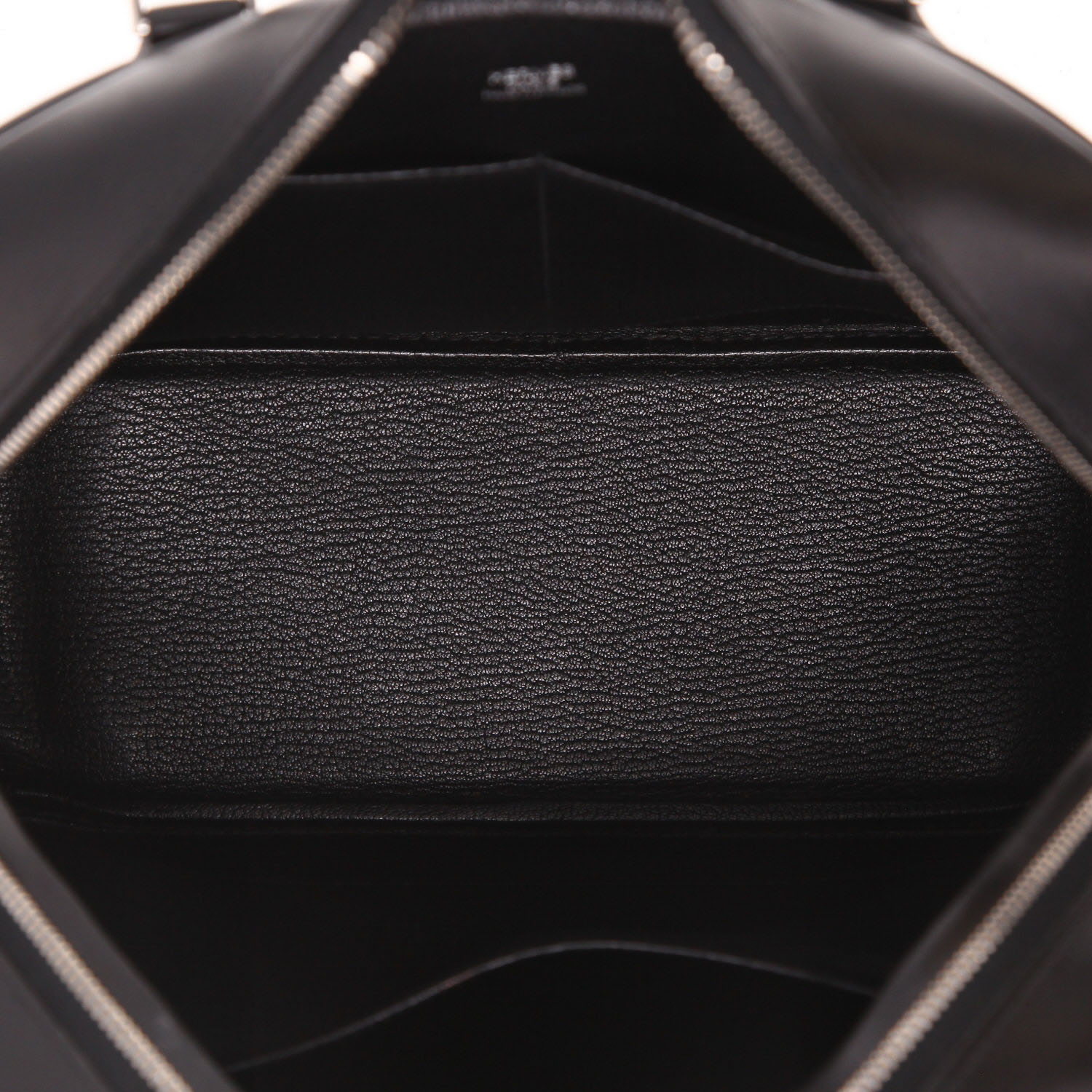 Bolso de mano Hermès  Plume en cuero box negro - Detail D3