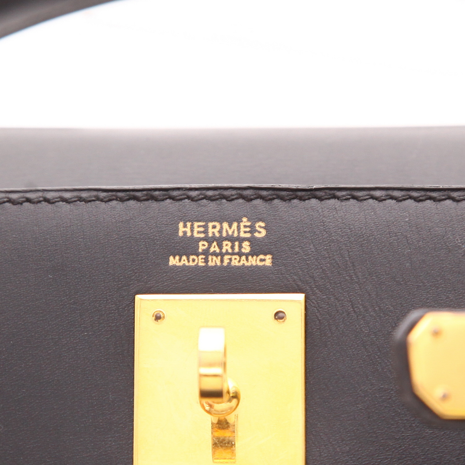 Bolso de mano Hermès  Kelly 32 cm en cuero box negro - Detail D2