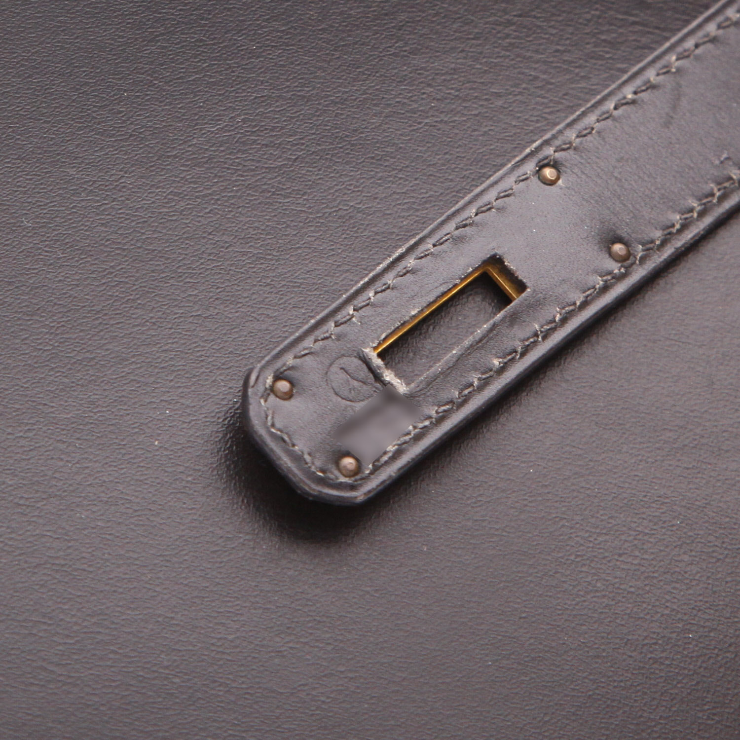 Sac à main Hermès  Kelly 32 cm en cuir box noir - Detail D4