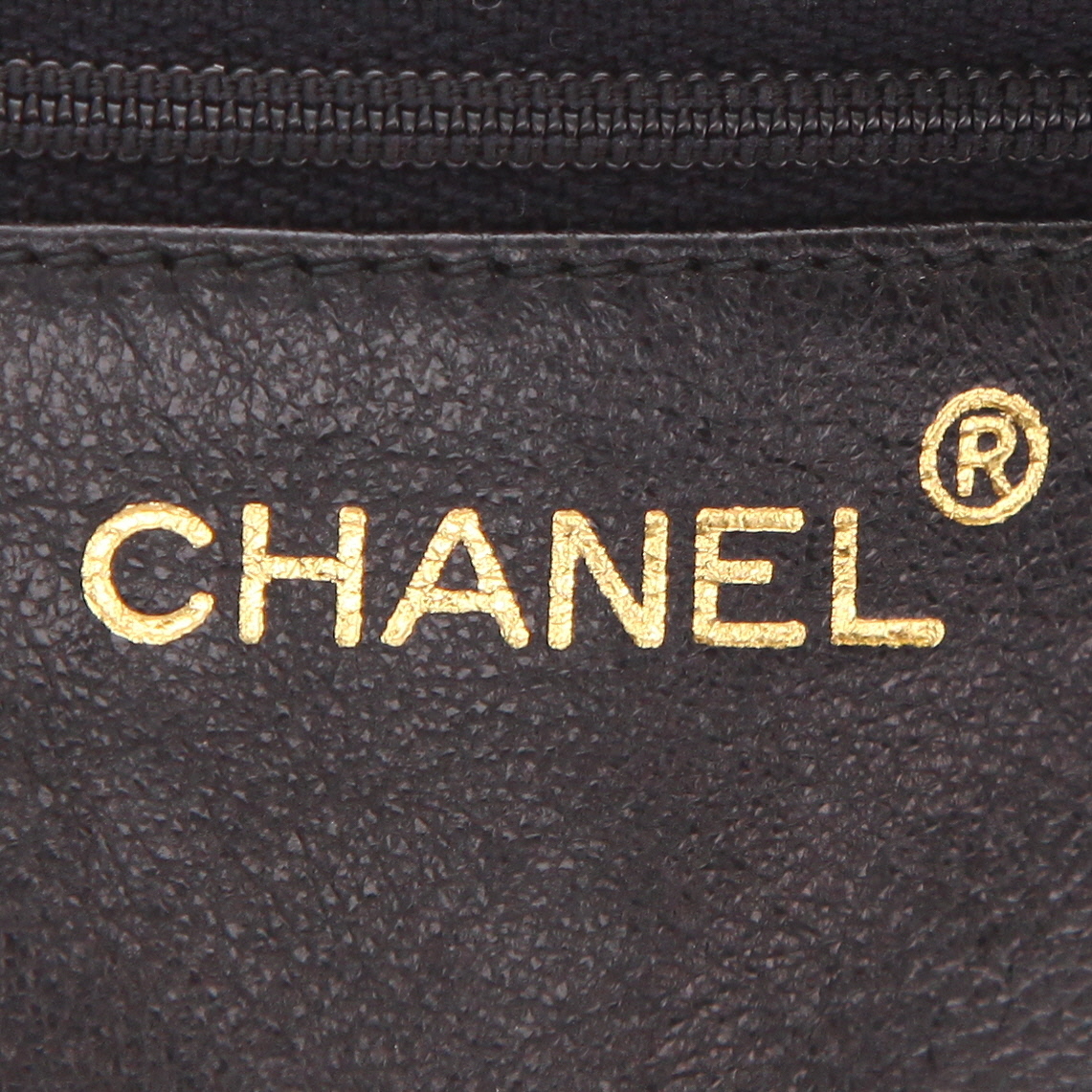 Chanel   shoulder bag  in black quilted leather - Detail D2