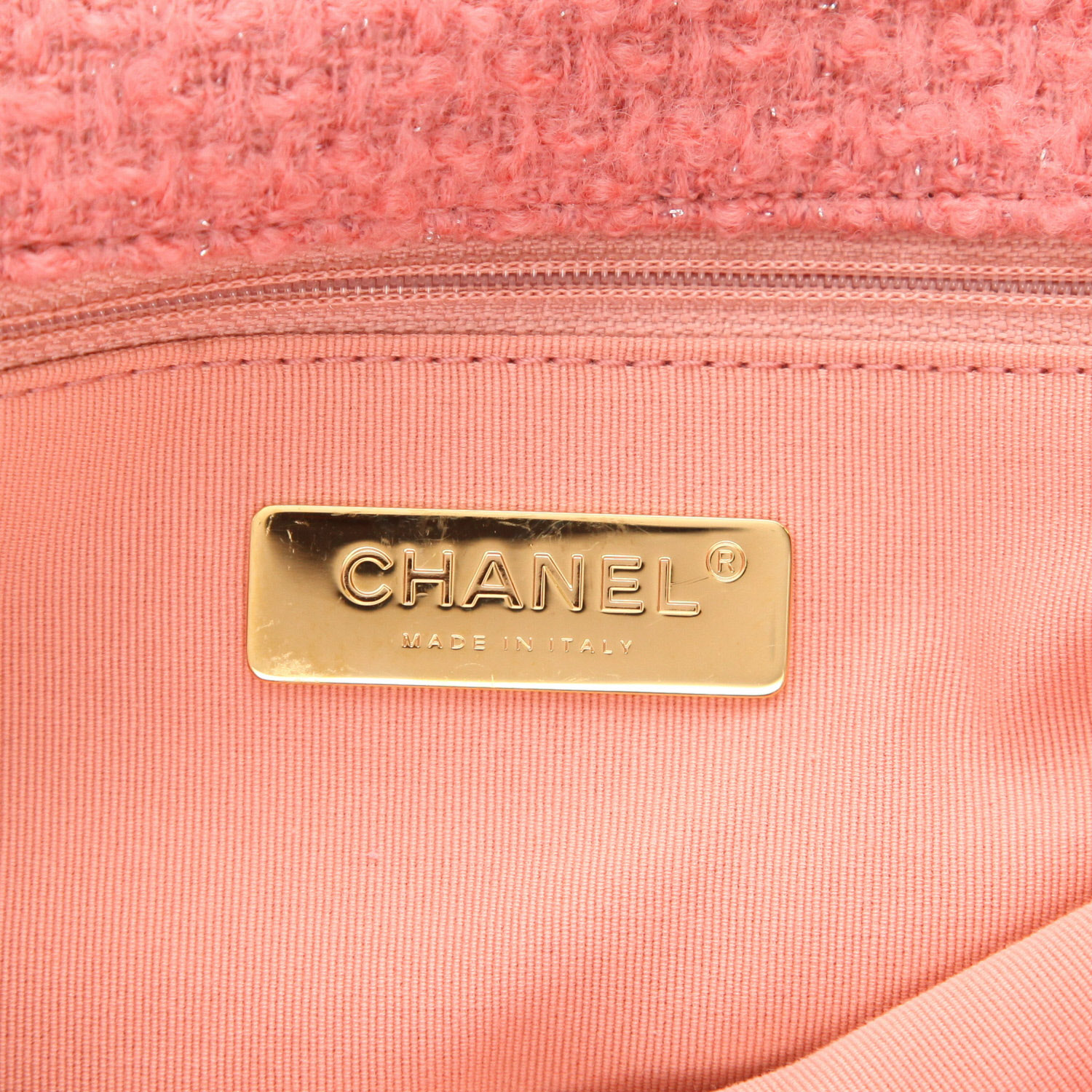 Borsa a tracolla Chanel  19 in tweed rosa - Detail D2