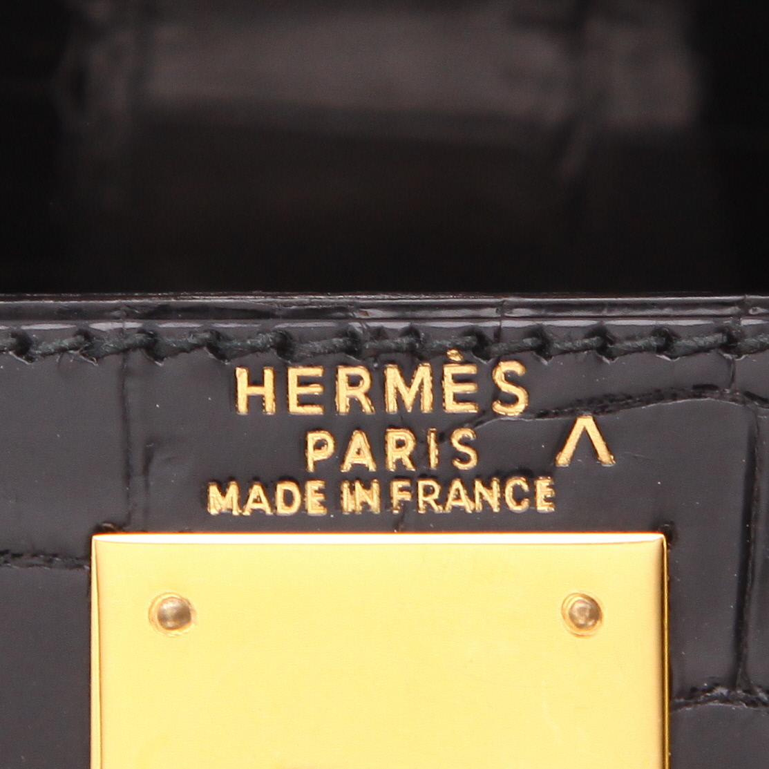 Bolso de mano Hermès  Kelly 28 cm en cocodrilo porosus negro - Detail D2