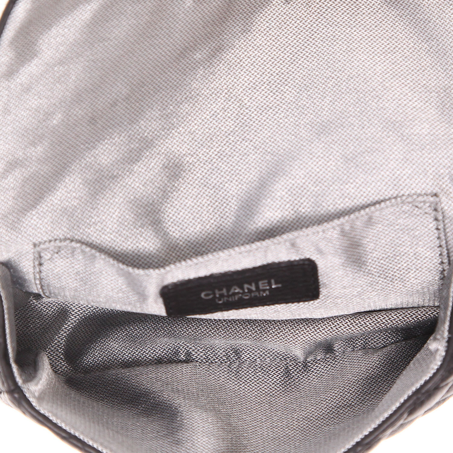 Chanel  Pochette ceinture clutch-belt  in black quilted leather - Detail D3