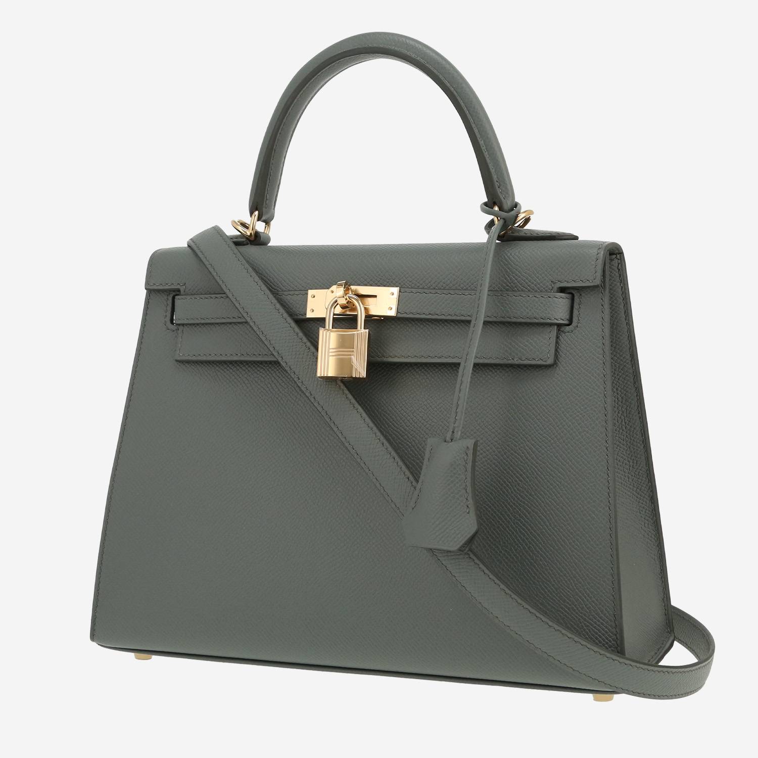 Hermès  Kelly 25 cm handbag  in Almond green epsom leather