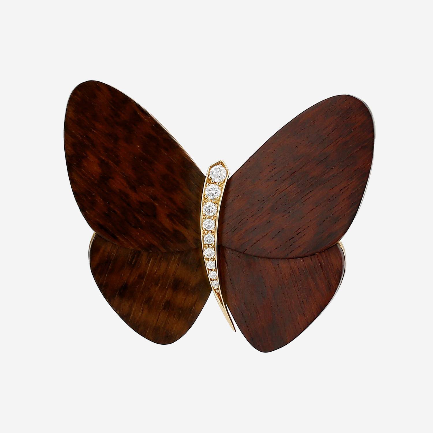 Broche Van Cleef 
Arpels de madera de serpiente, oro amarillo y diamantes
