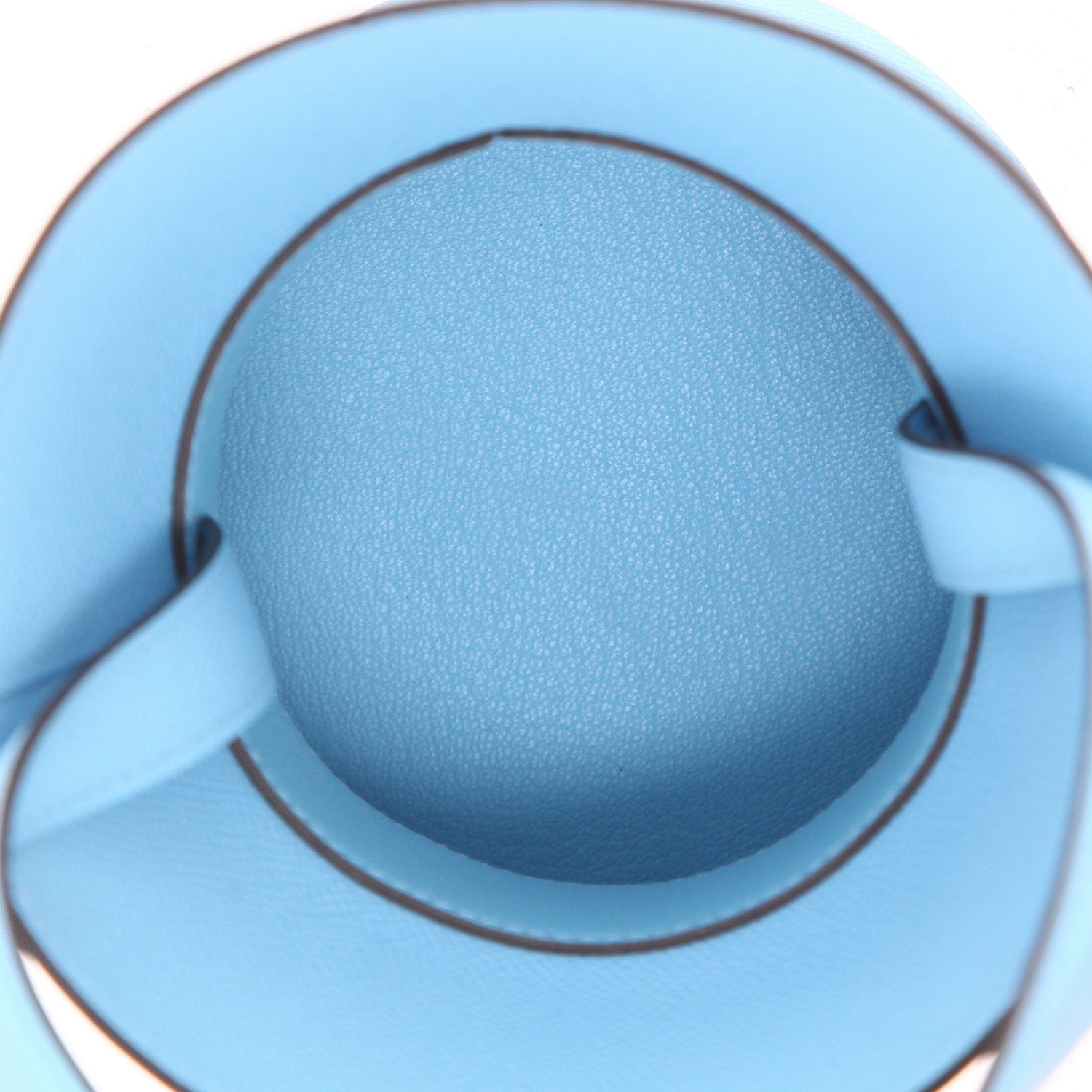 Bolso de mano Hermès  Médor en cuero epsom azul Celeste - Detail D3