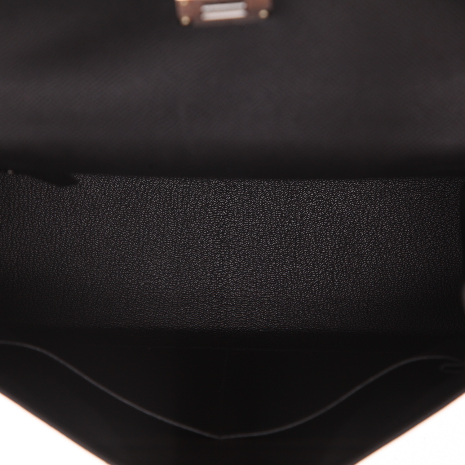 Hermès  Kelly 28 cm handbag  in black epsom leather - Detail D3