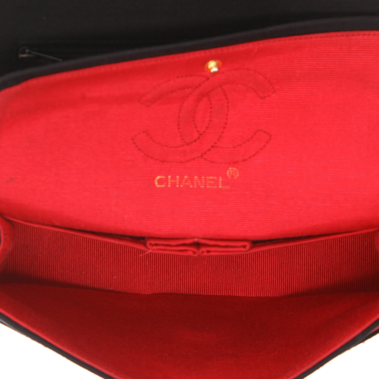 Chanel  Timeless Petit shoulder bag  in black jersey canvas - Detail D3