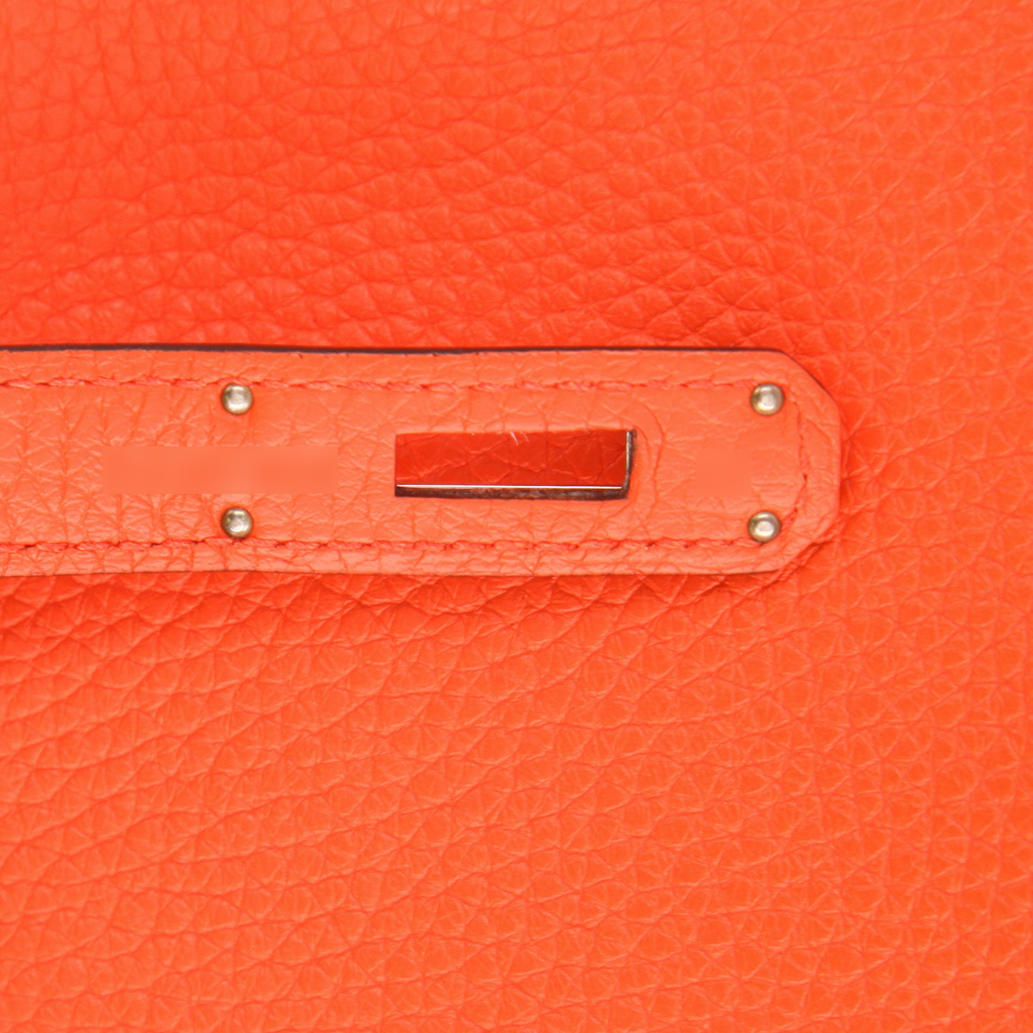 Hermès  Kelly 28 cm handbag  in orange togo leather - Detail D4
