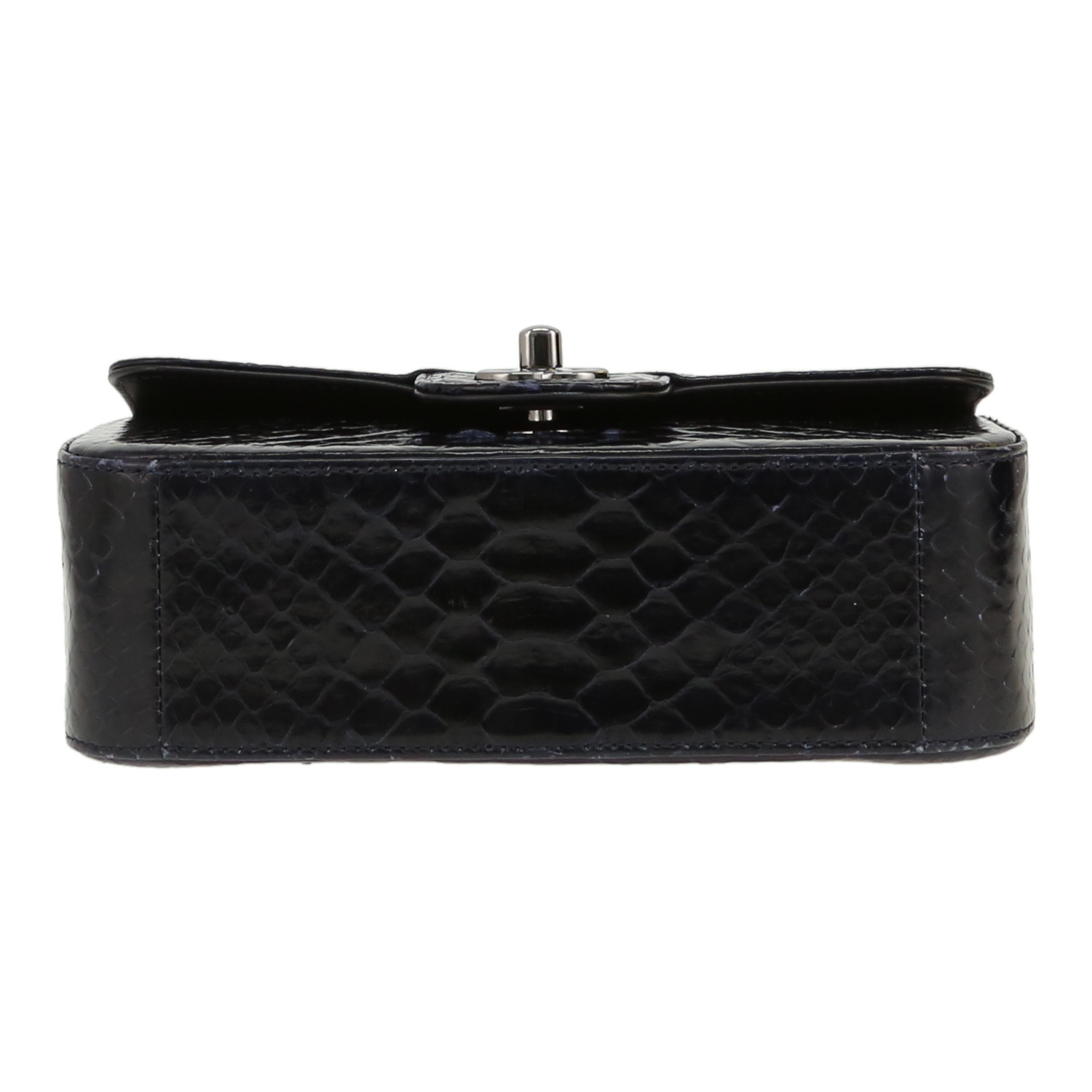 Borsa a tracolla Chanel  Timeless Mini in pitone blu marino - Detail D1