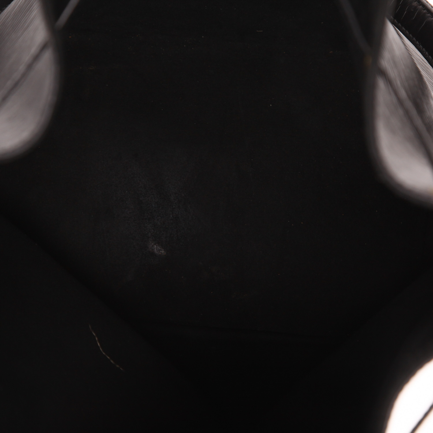 Sac cabas Louis Vuitton  Noé en cuir épi noir - Detail D3