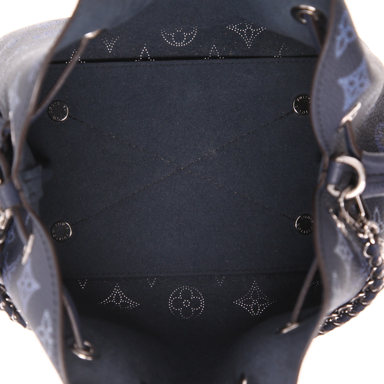 Bolso para llevar al hombro Louis Vuitton  Bella en cuero mahina azul marino y azul claro - Detail D3