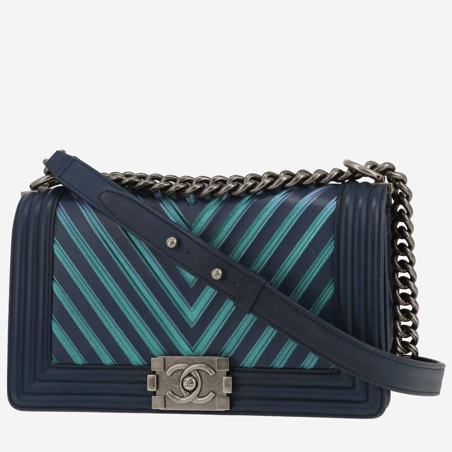 Chanel  Boy shoulder bag  in blue leather