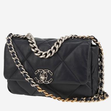 Sac bandoulière Chanel  19 en cuir matelassé bleu-marine