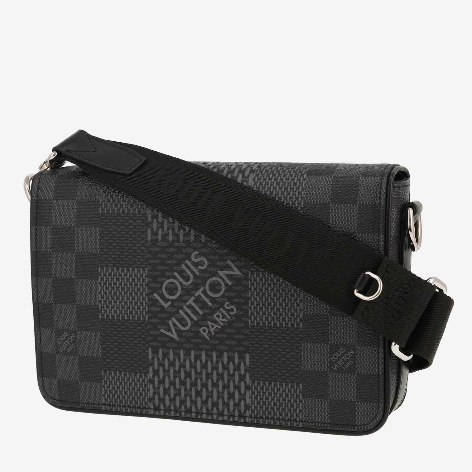 Sac bandoulière Louis Vuitton  Messenger en toile damier graphite noire et grise