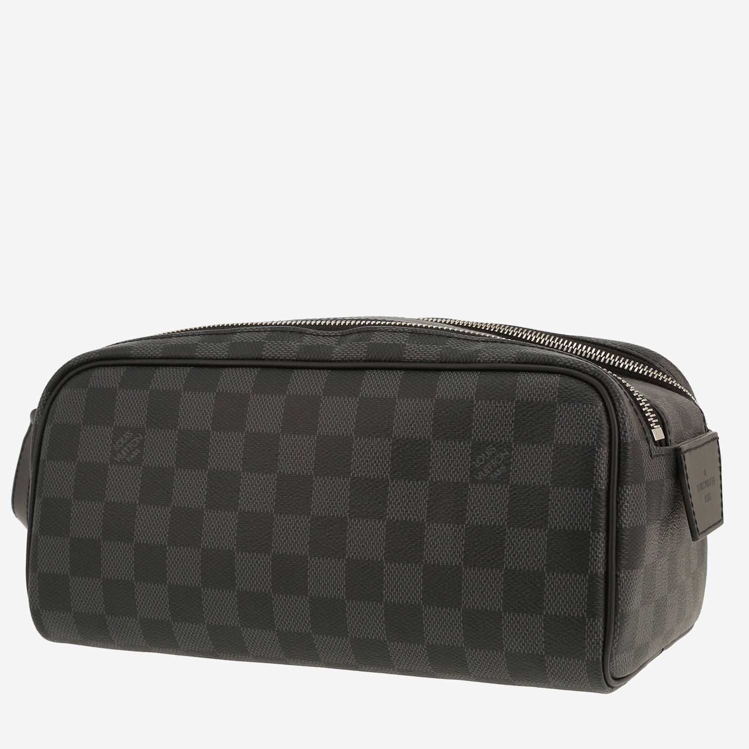 Louis Vuitton  Dopp Kit in tela a scacchi e pelle nera