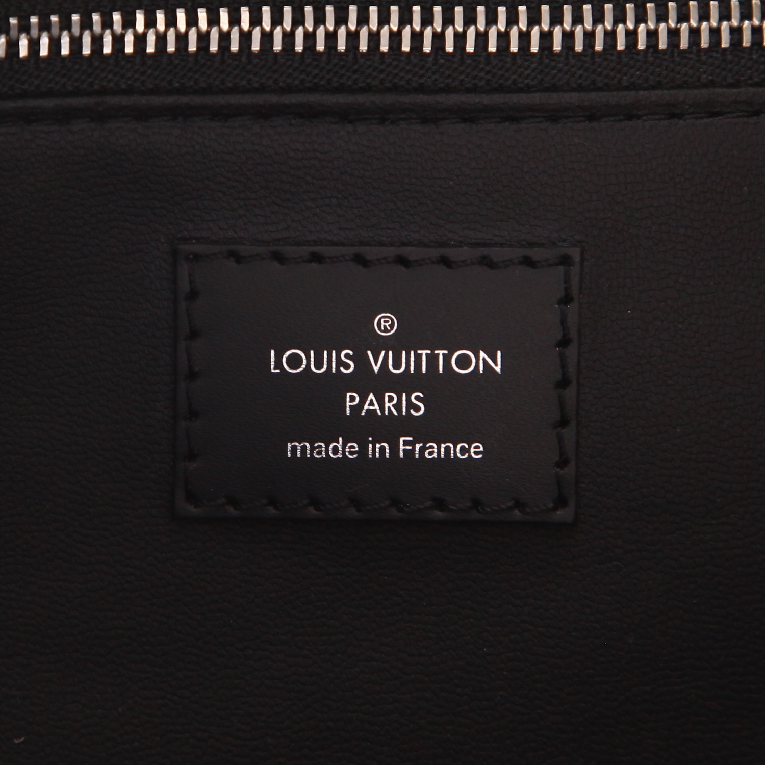 Louis Vuitton  Dopp Kit in tela a scacchi e pelle nera - Detail D2