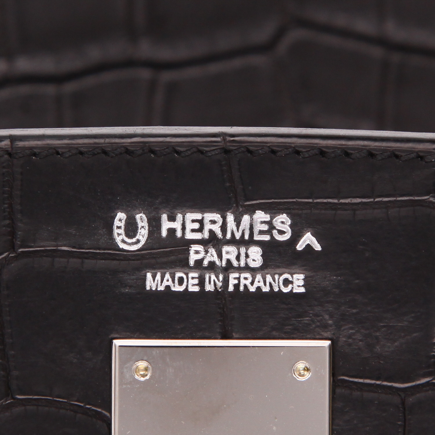 Bolso de mano Hermès  Birkin 40 cm en cocodrilo porosus negro - Detail D2