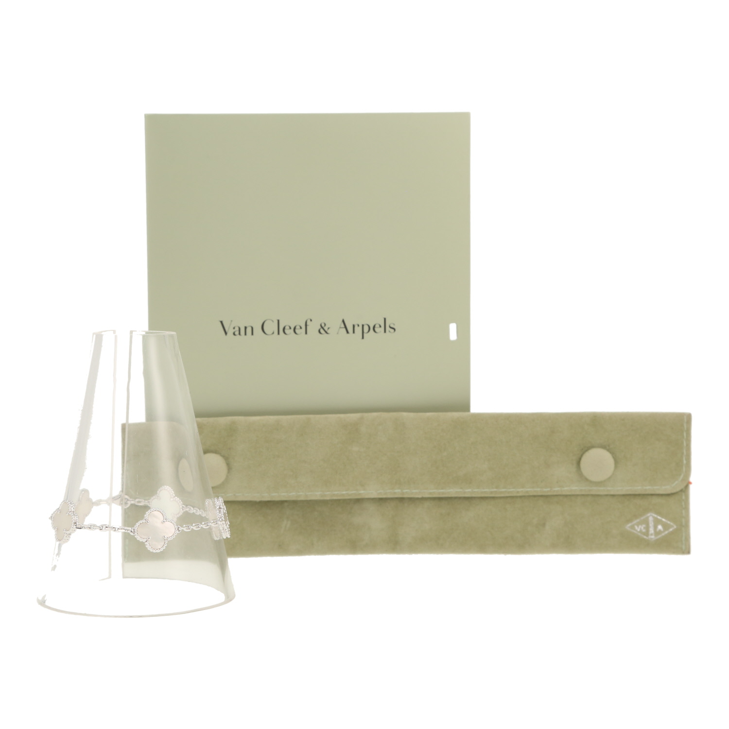 Brazalete Van Cleef & Arpels Vintage Alhambra de oro blanco y nácar