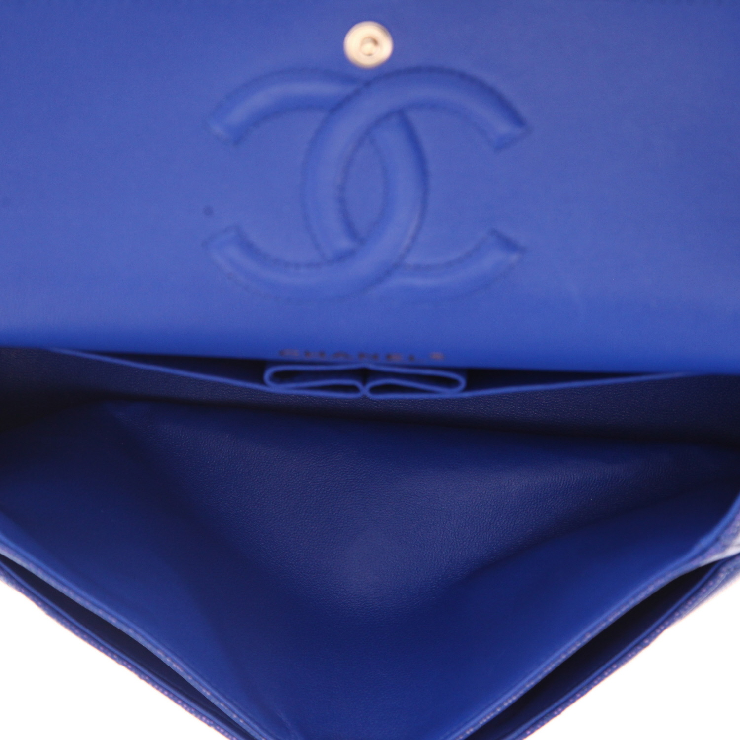 Borsa Chanel  Timeless Classic in pelle iridescente trapuntata blu - Detail D3
