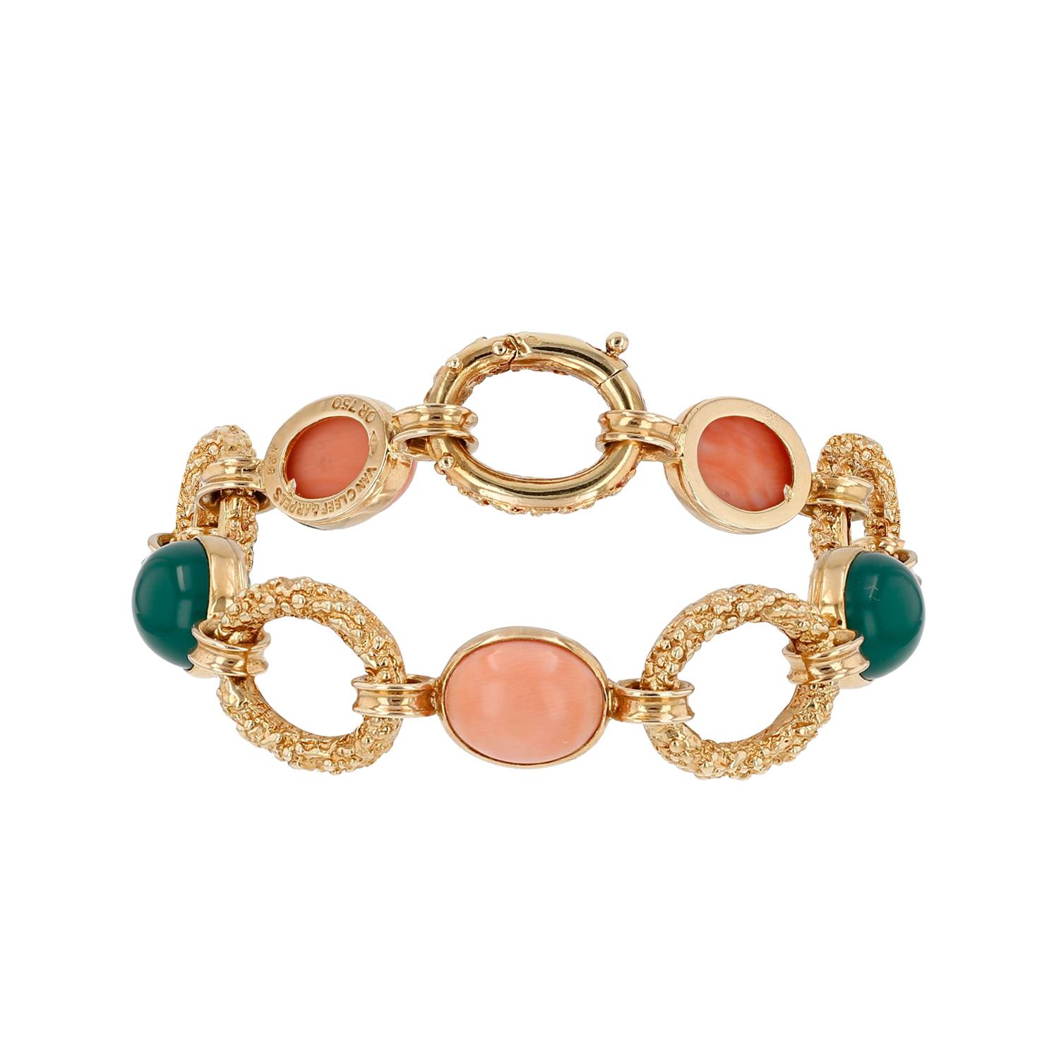 Bracelet Van Cleef & Arpels Delphes en or jaune, corail et chrysoprase