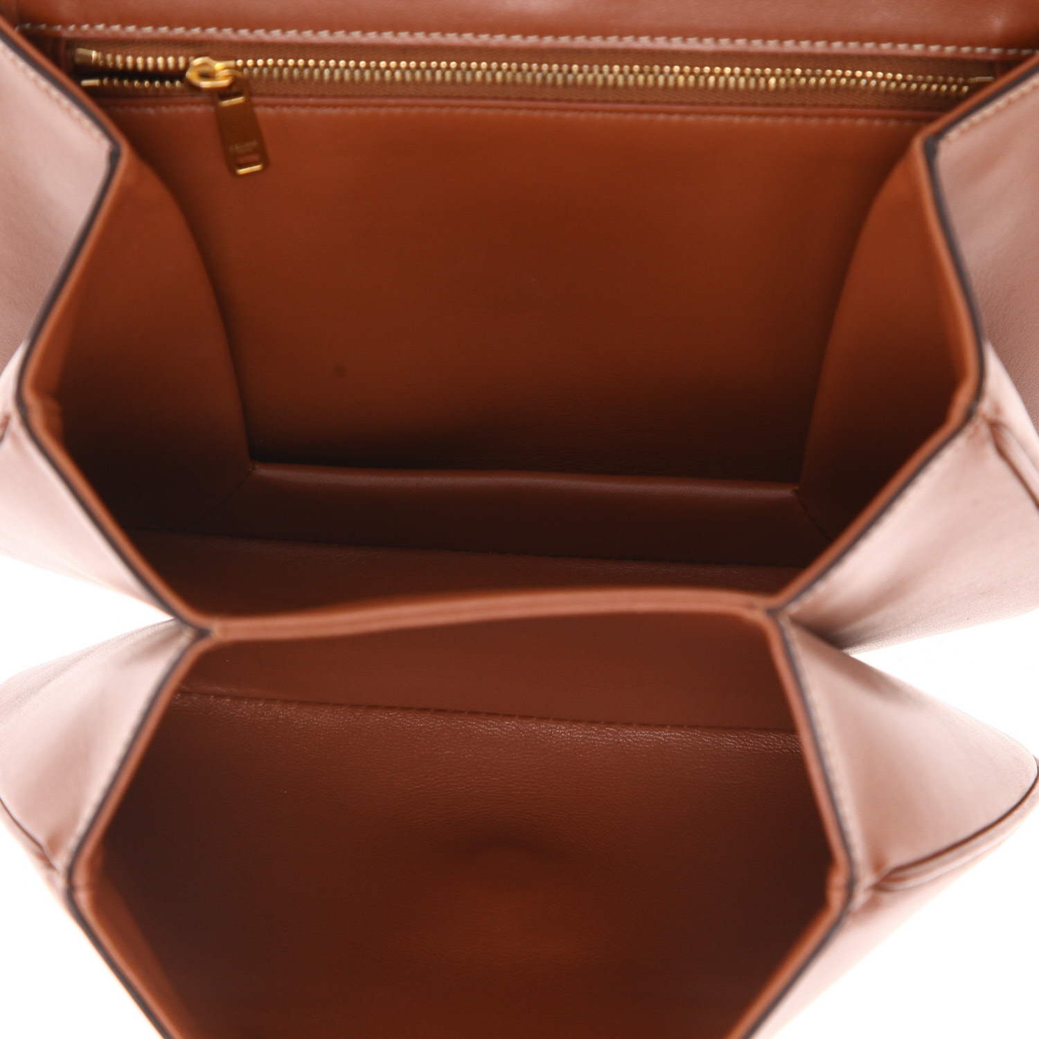 Celine  Tabou shoulder bag  in brown leather - Detail D3