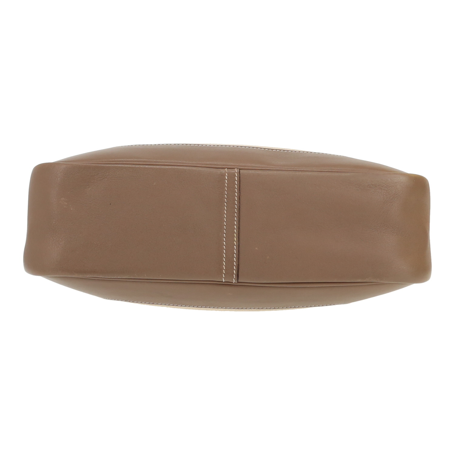 Bolso para llevar al hombro o en la mano Hermès  Trim en lona beige y cuero marrón etoupe - Detail D1