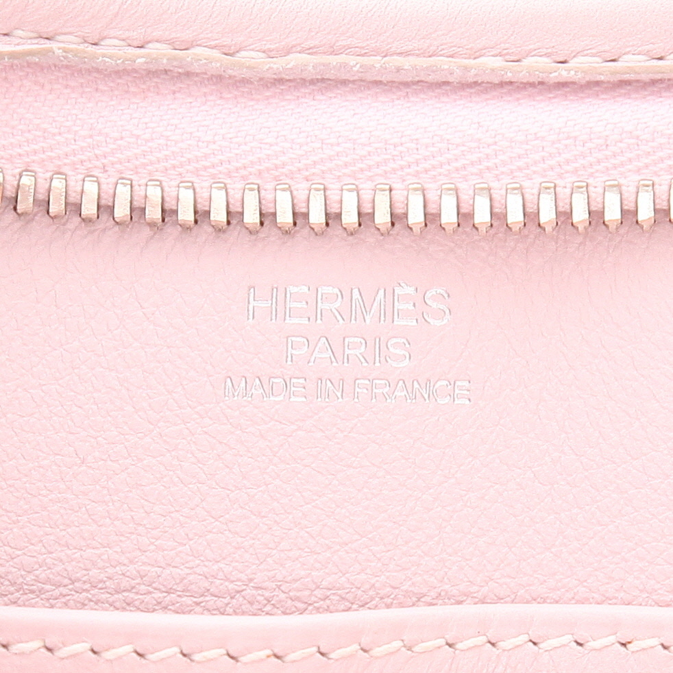 Borsa a tracolla Hermès  Berlingot in pelle Swift Rose Dragee - Detail D2