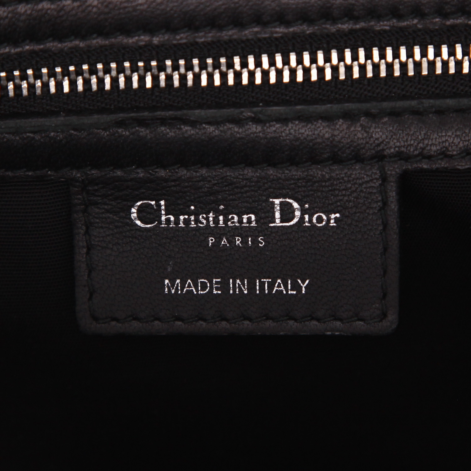 Sac à main Dior   en cuir cannage noir - Detail D2