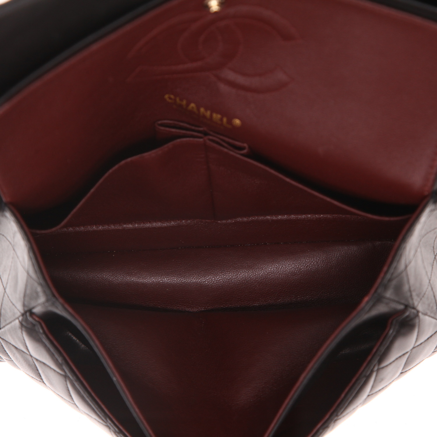 Bolso de mano Chanel  Timeless Classic en cuero acolchado negro - Detail D3