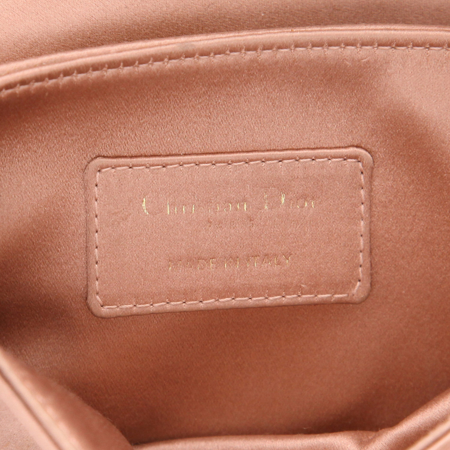 Bolso de mano Dior  Saddle mini  en satén rosa - Detail D2