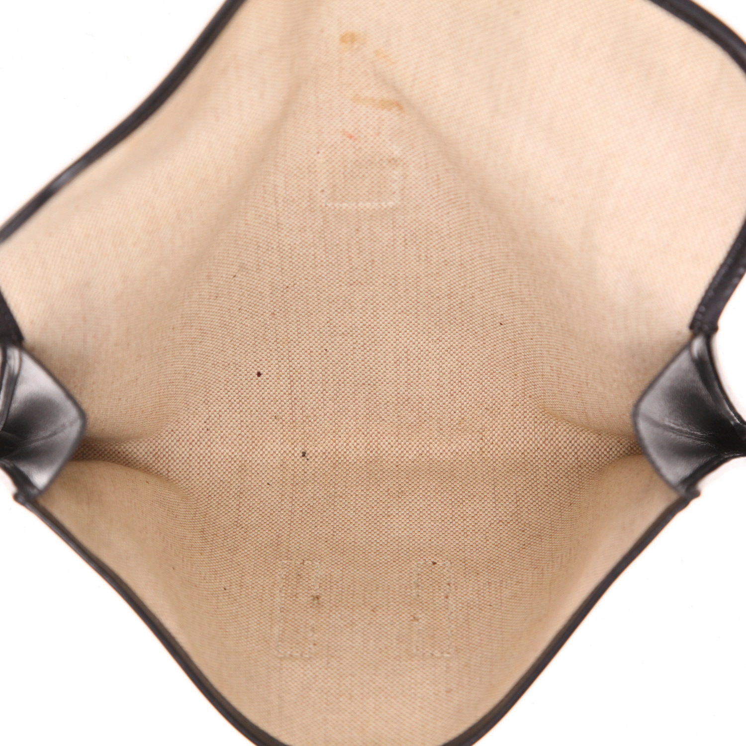 Bolsito de mano Hermès  Jige en cuero box negro - Detail D3