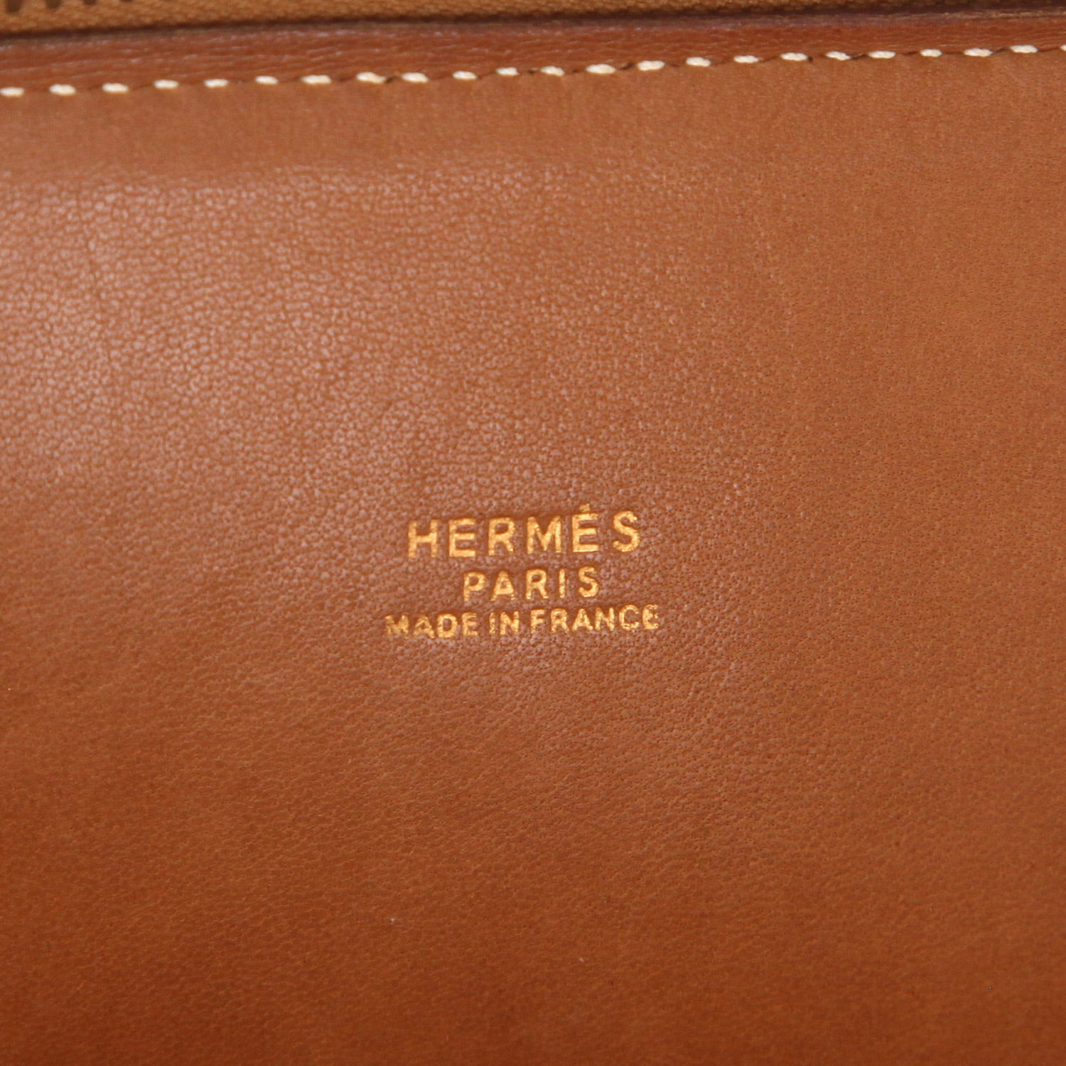 Bolso de mano Hermès  Bolide 35 cm en cuero Courchevel color oro - Detail D2