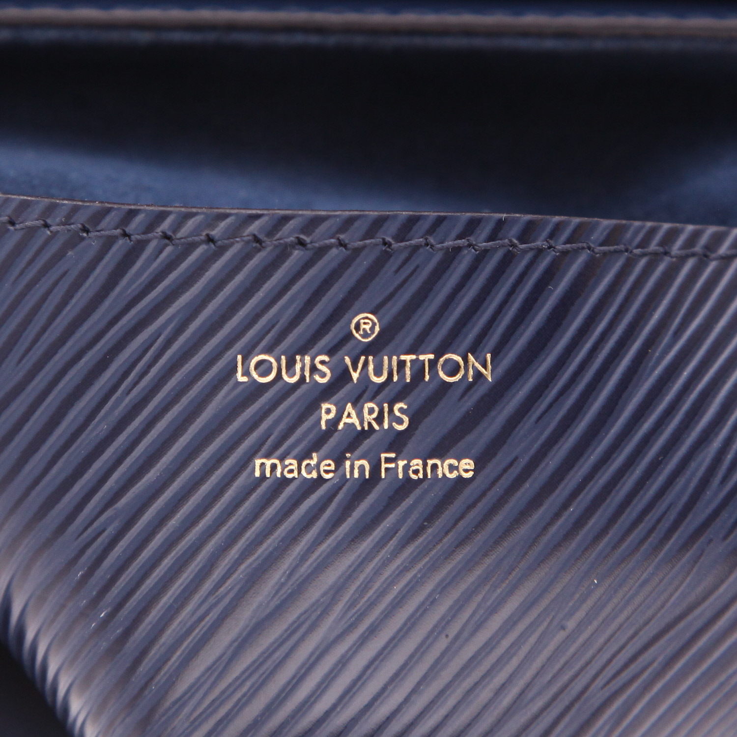 Bolso bandolera Louis Vuitton  Twist en cuero Epi azul marino - Detail D2