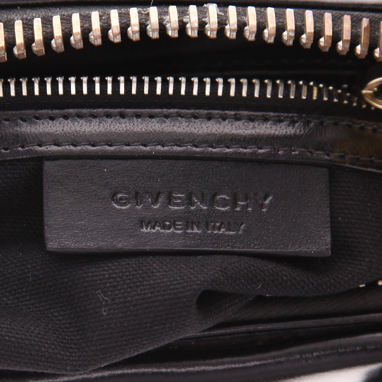 Givenchy  Antigona handbag  in black leather - Detail D2