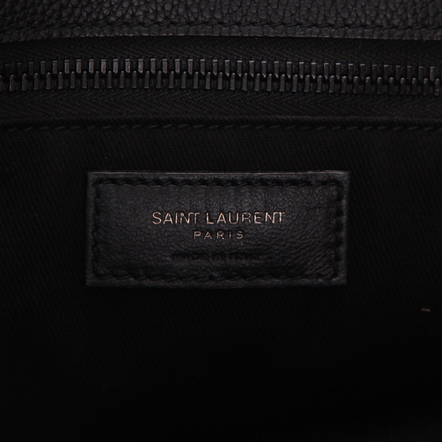 Saint Laurent  Sac de jour large model  handbag  in black grained leather - Detail D2