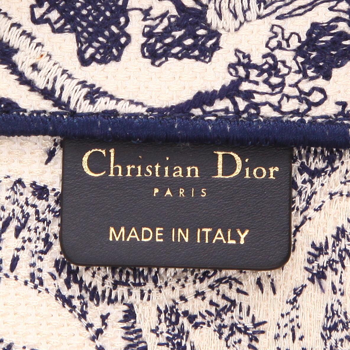 Dior  Book Tote shopping bag  in blue and beige canvas - Detail D2