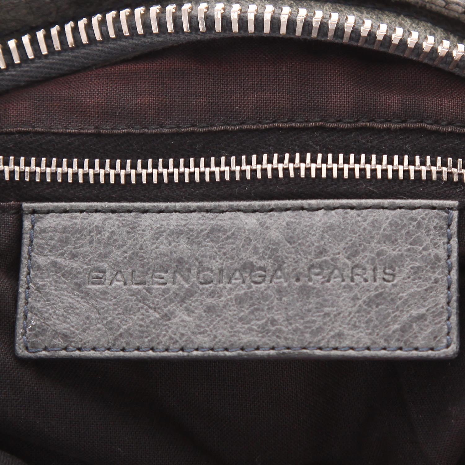 Bolso de mano Balenciaga  City en cuero gris - Detail D2