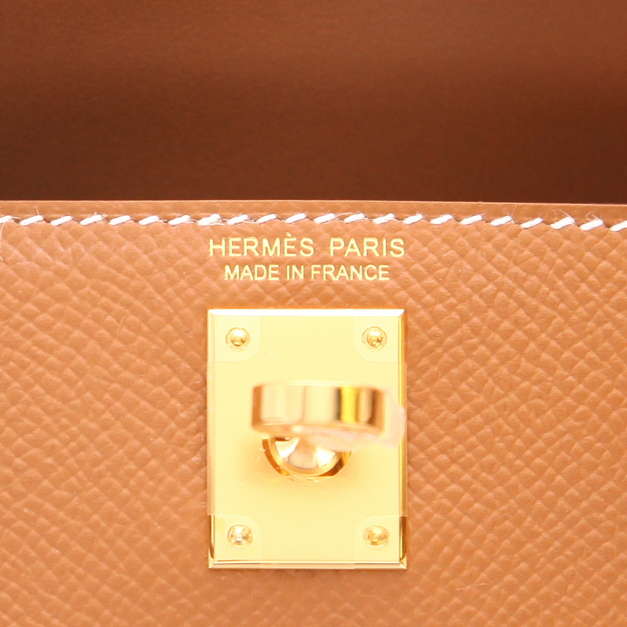 Sac à main Hermès  Kelly 20 cm en cuir epsom gold - Detail D2