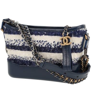 Sac bandoulière Chanel  Gabrielle  petit modèle  en sequin bleu-marine et blanc et cuir bleu-marine
